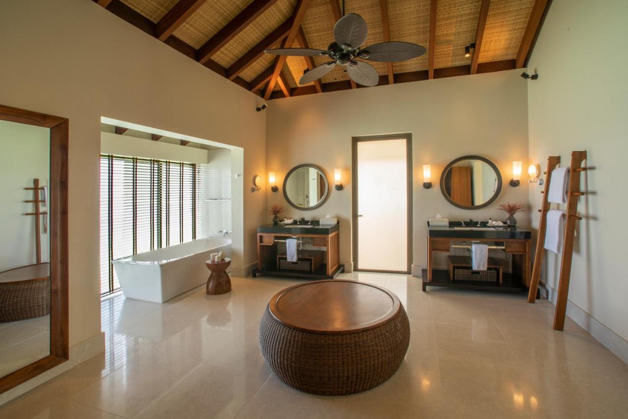 The Residence Maldives At Dhigurah Dhigurah  Esterno foto