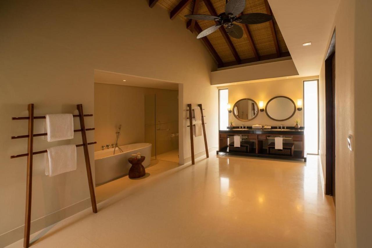 The Residence Maldives At Dhigurah Dhigurah  Esterno foto