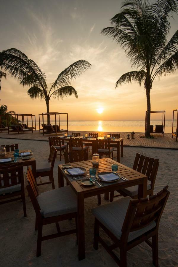 The Residence Maldives At Dhigurah Dhigurah  Esterno foto